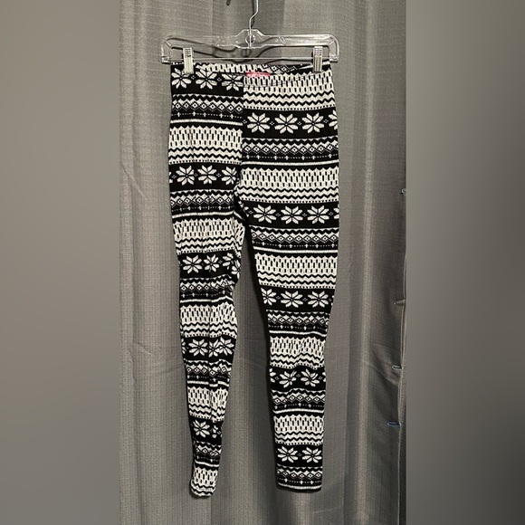Body Central Fleece Winter Leggings - Picture 1 of 4
